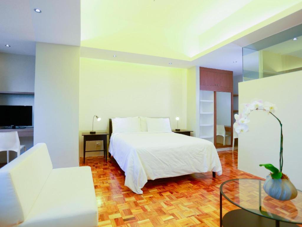 The Victor Hotel Makati City Zewnętrze zdjęcie