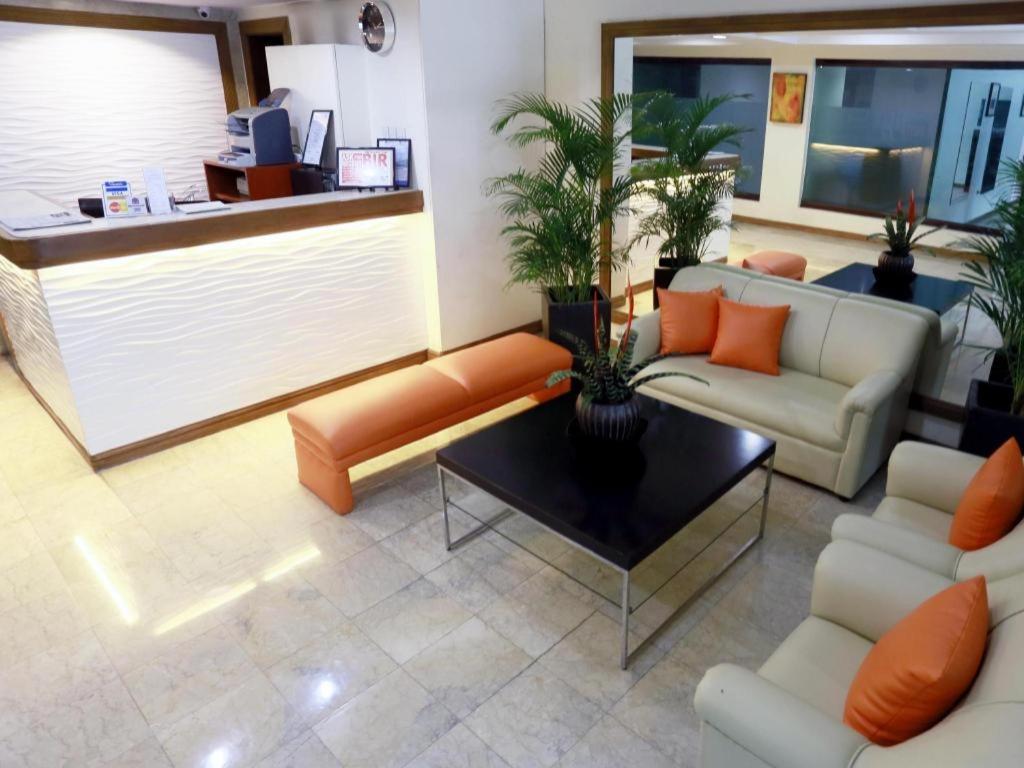 The Victor Hotel Makati City Zewnętrze zdjęcie