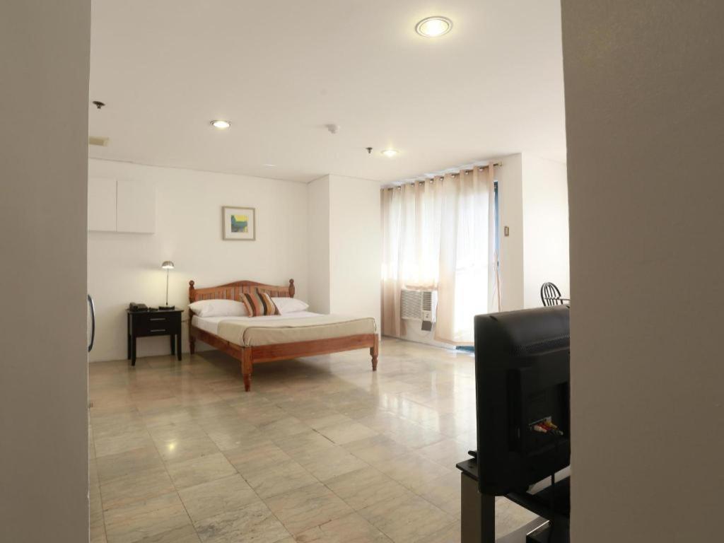 The Victor Hotel Makati City Zewnętrze zdjęcie